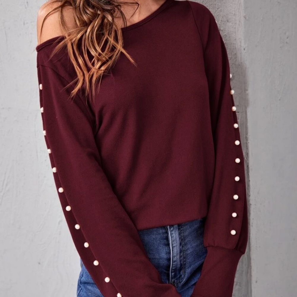 Beautiful woman top long sleeve